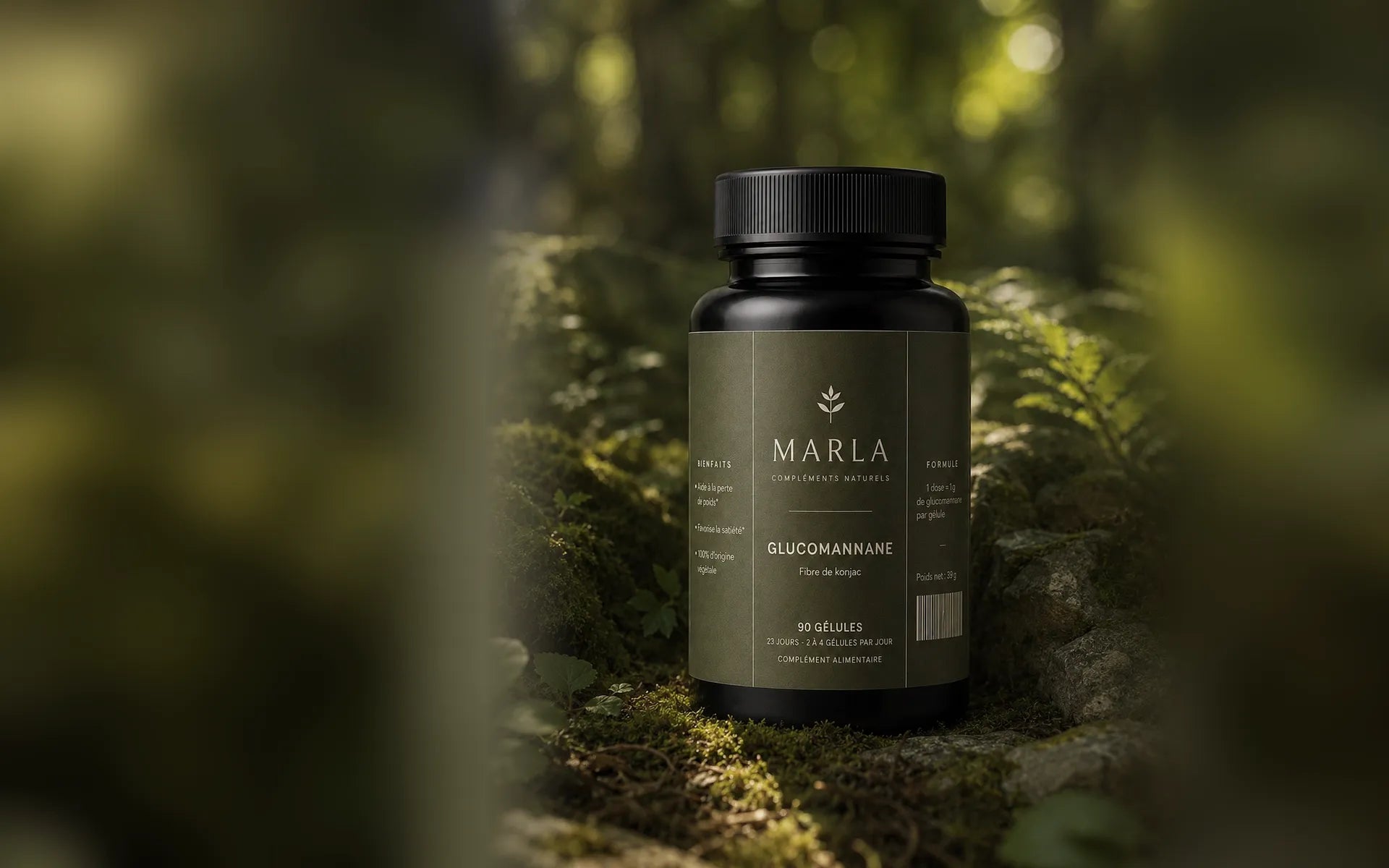 Gélules de glucomannane de konjac Marla — pilulier posé sur la mousse d'un sous-bois